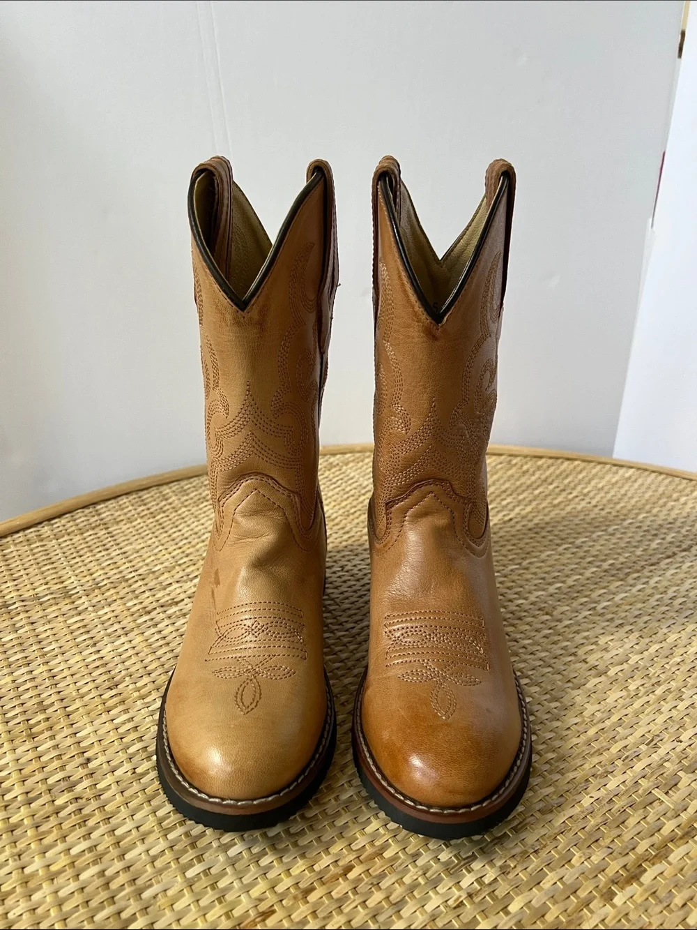 Cody James Kids Leather Cowboy Cowgirl Boots Light brown Unisex Embroidered 1.5